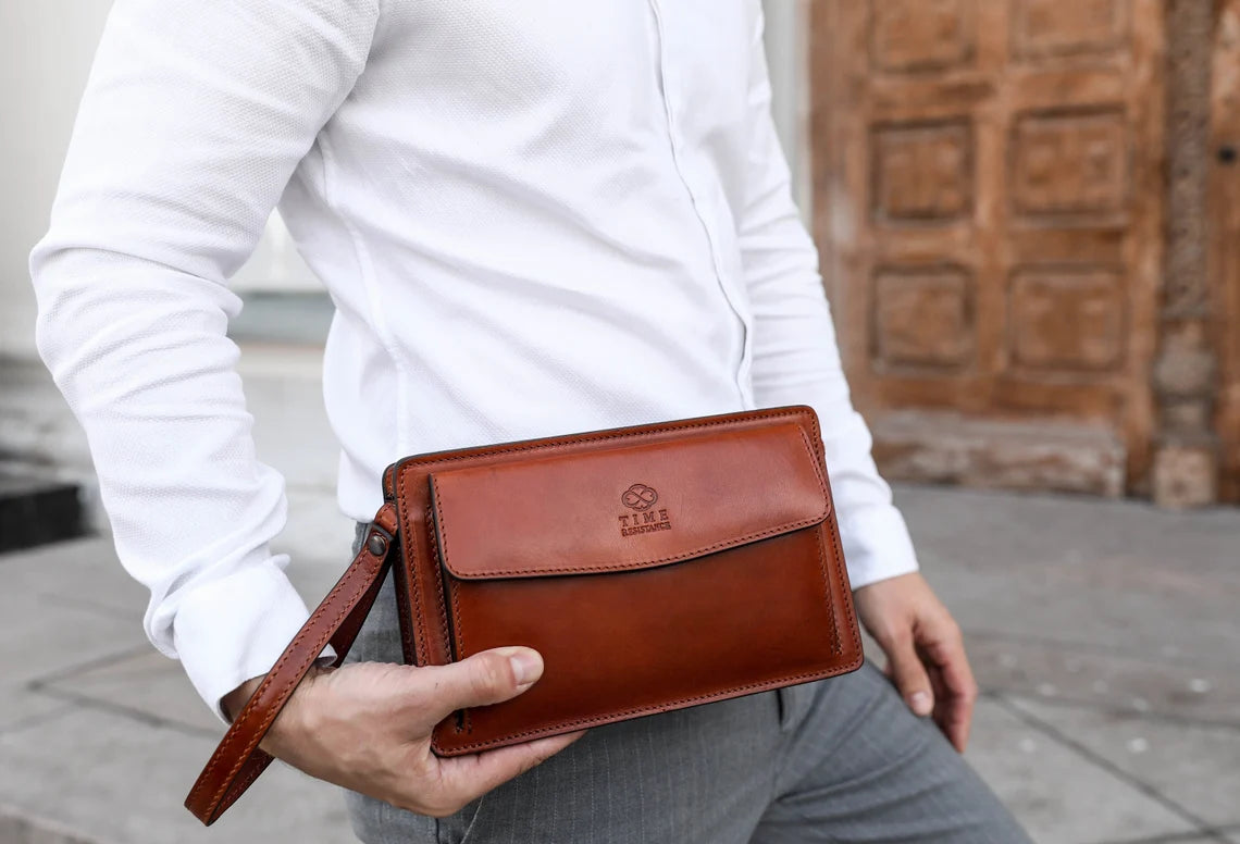 Regal Heritage Italian Leather Clutch Wallet
