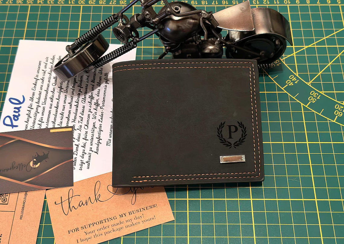 Men’s Genuine Leather Wallet with Zipper Pocket – Brown